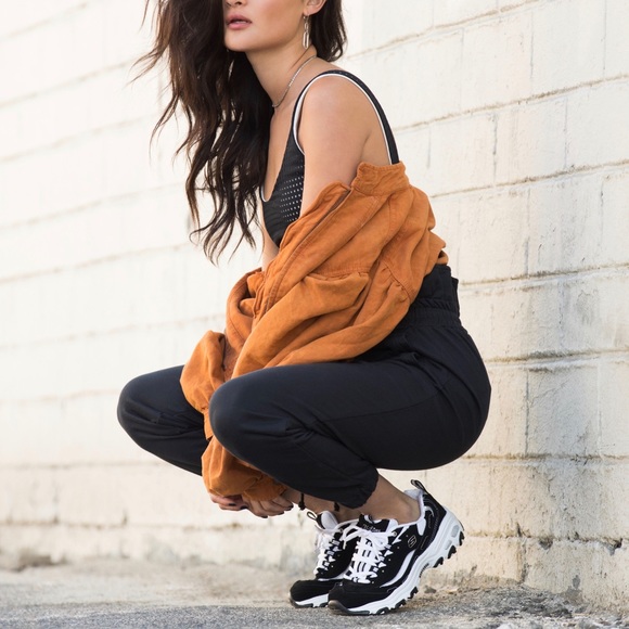 Skechers - D’Lites - Picture 3 of 9